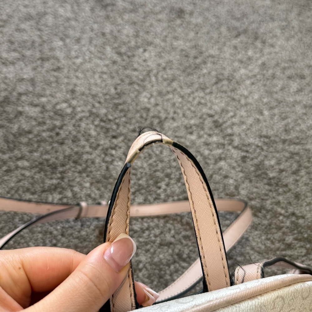 Guess Backpack - Picture 6 of 15